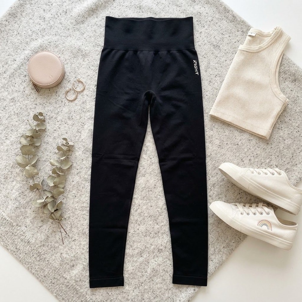 ECHT Women Black High Rise Seamless Athletic Gym Leggings